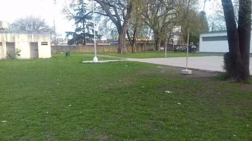 Escuela Secundaria T&eacute;cnica N&deg; 4 de San Isidro