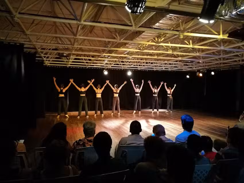 Escuela Superior de Educaci&oacute;n Art&iacute;stica en Danza N&deg; 02 &ndash; Jorge Donn