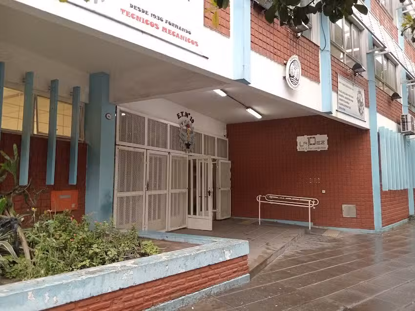 Escuela T&eacute;cnica N&ordm; 10 &ndash; Fray Luis Beltr&aacute;n