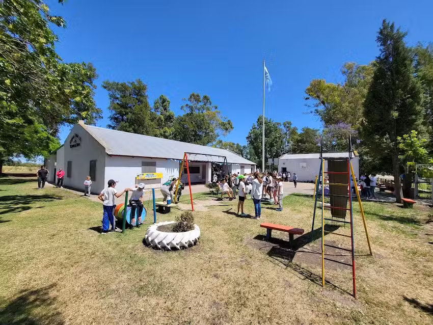 Escuela Victoria de Maip&uacute;