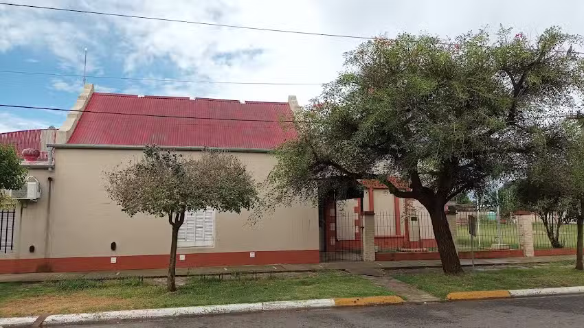 escuela176 JUAN BAUTISTA ALBERDI