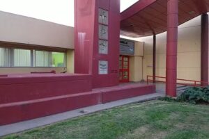 I.P.E.T N° 87 “Robertina Moyano De Sastre”