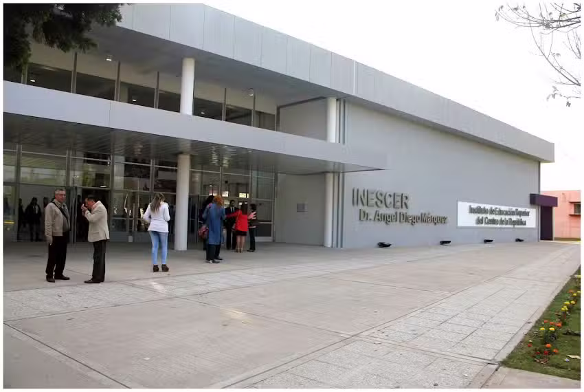 IDA INSTITUTO PARA DISCAPACITADOS AUDITIVOS ANEXO ESCUELA ESPECIAL PABLO VI