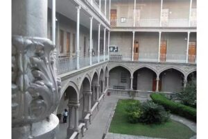 Instituto 4033 de Adm Bancaria y Comercio Exterior