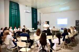 Instituto Adventista Bella Vista (Fco Ramos Mej&iacute;a)