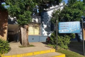 Instituto Comercial Crespo D-33 (Escuela)