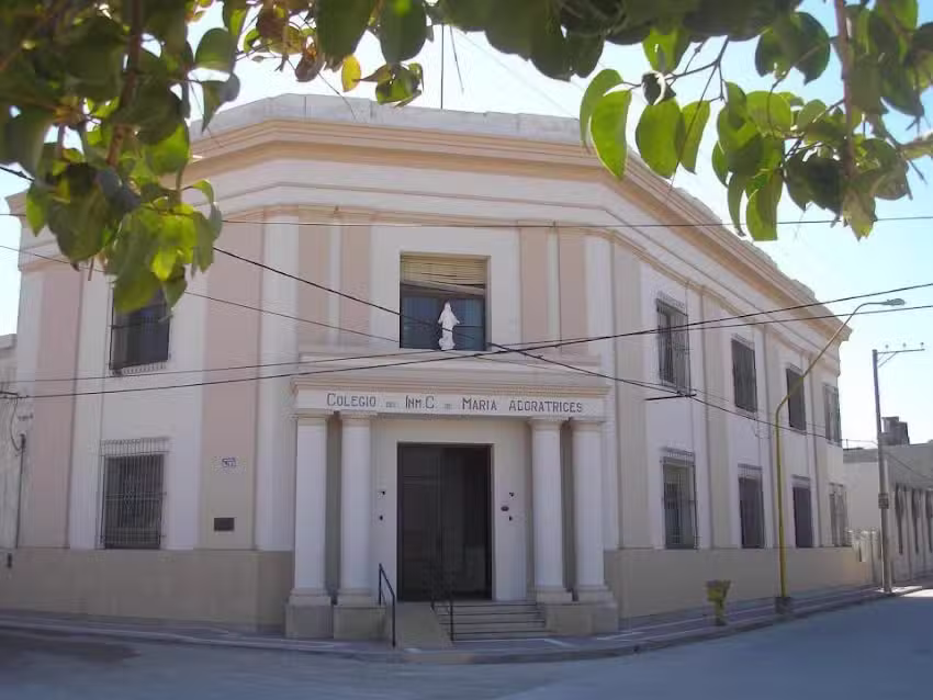 Instituto del Inmaculado Corazon de Maria Adoratri