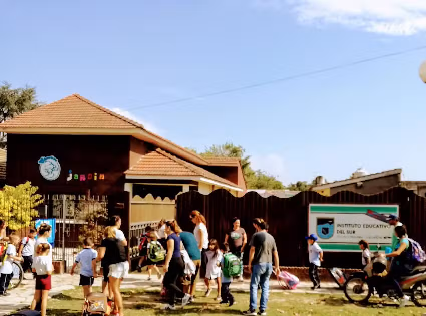 INSTITUTO EDUCATIVO DEL SUR ESCUELA PRIMARIA