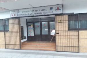 INSTITUTO EDUCATIVO FATIMA-DE LA SANTISIMA TRINIDAD