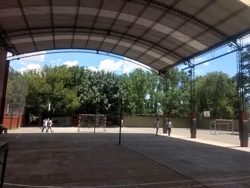 INSTITUTO EDUCATIVO SIGLO XXI