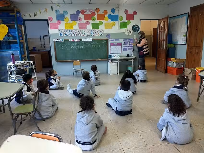 Instituto Gustavo Mart&iacute;nez Zuviria