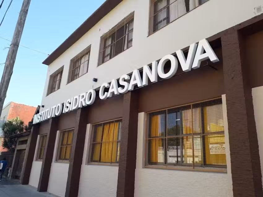 INSTITUTO ISIDRO CASANOVA