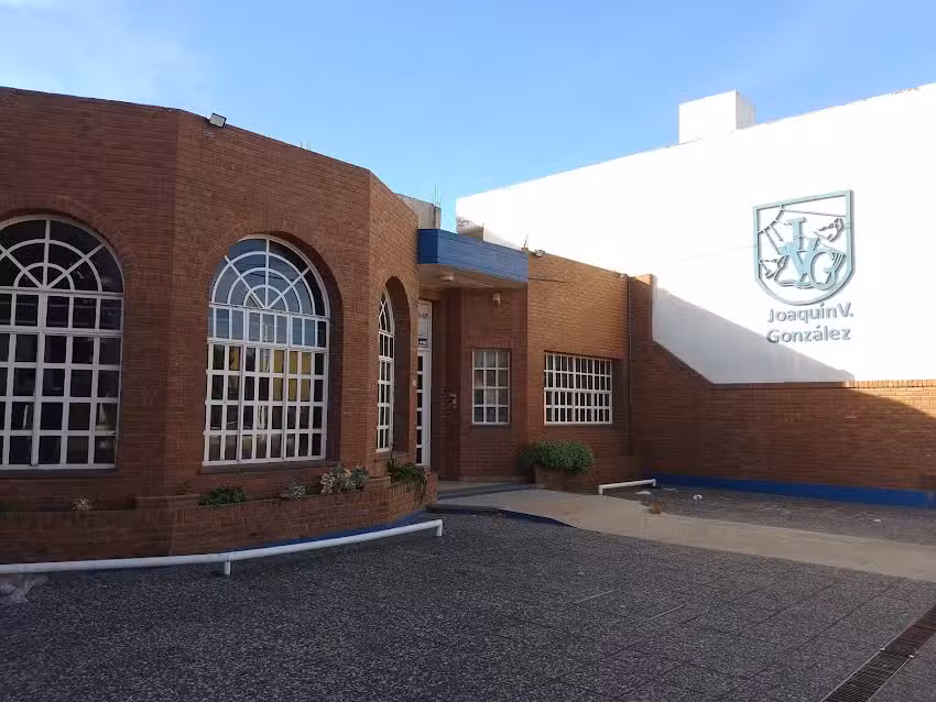 Instituto Privado Joaqu&iacute;n V. Gonz&aacute;lez