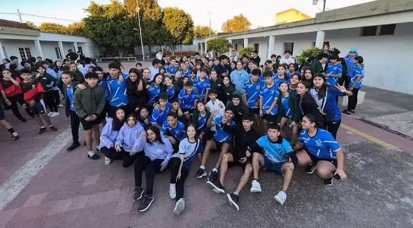 Instituto Santa Rosa de Lima D-103