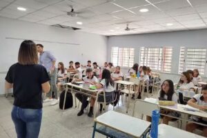 Instituto Secundario Mar&iacute;a Grande D 34