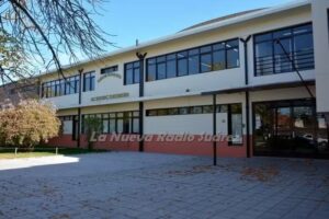 Instituto Superior De Formaci&oacute;n Docente N&ordm;160