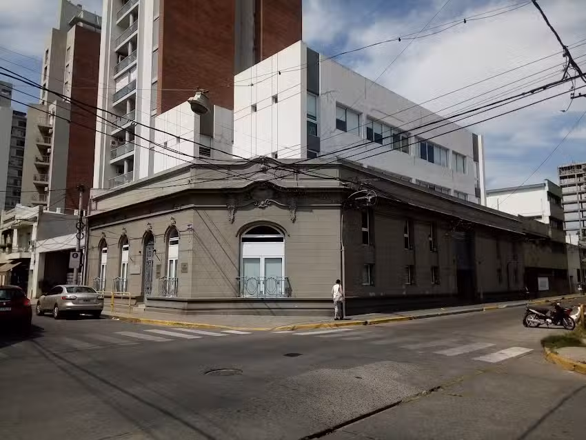 Instituto Superior N&deg; 9105 &ldquo;Dra. Sara Faisal&rdquo;