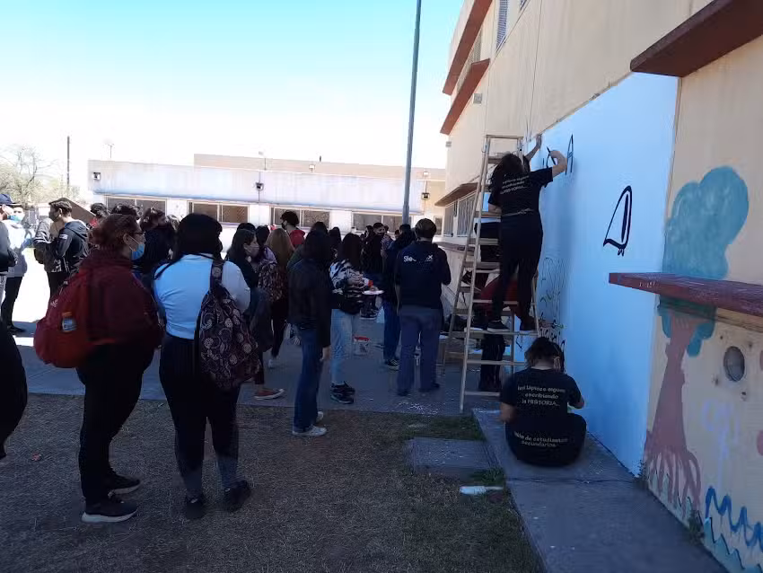 IPEM 2 Republica Oriental del Uruguay