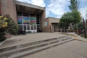 IPEM N&deg; 329 Arq. Osvaldo Pons