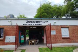 Jardin de infantes 124 tres horquetas