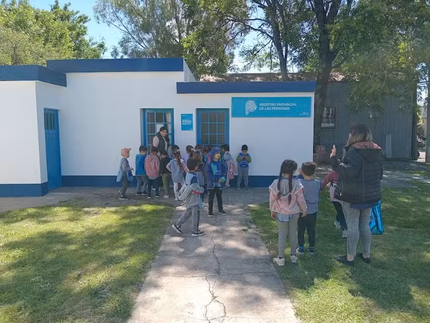 Jard&iacute;n de infantes 904 Ovidio Declory