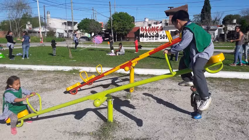 Jardin De Infantes 910