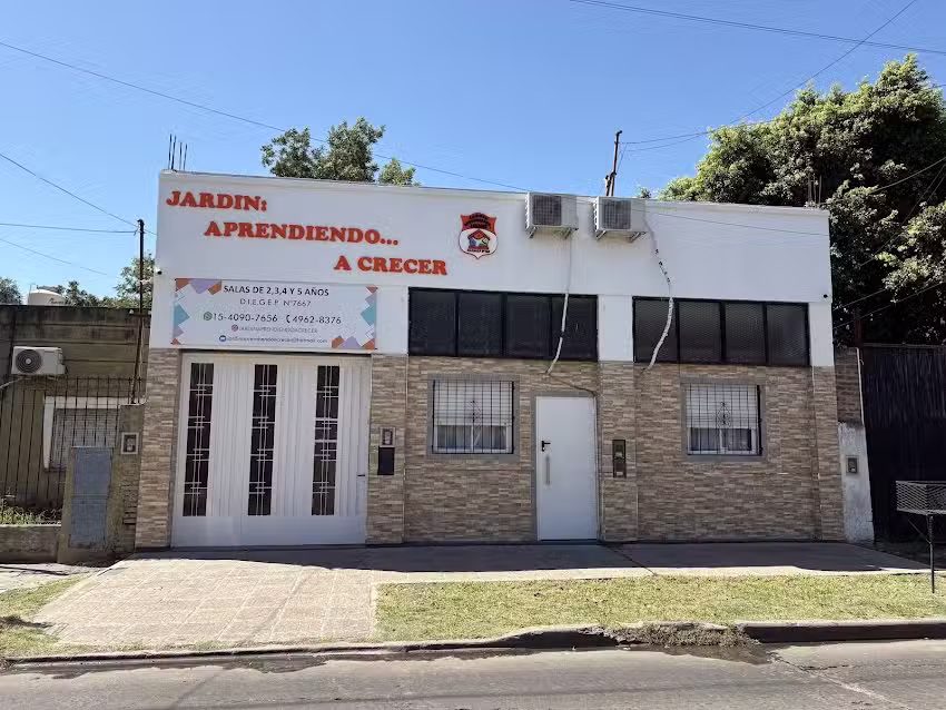 JARD&Iacute;N DE INFANTES APRENDIENDO&hellip; A CRECER