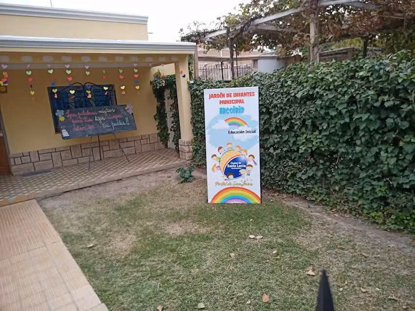 Jard&iacute;n de Infantes Municipal Arco&iacute;ris