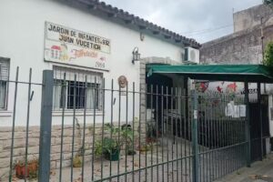 Jard&iacute;n de Infantes No. 932 Juan Vucetich