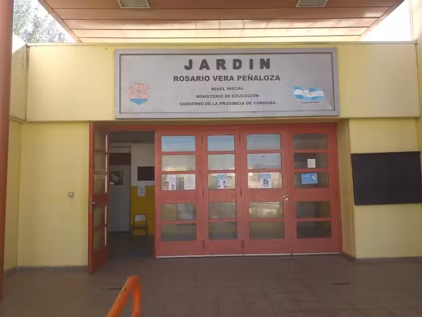 Jardin de infantes Rosario Vera Pe&ntilde;aloza