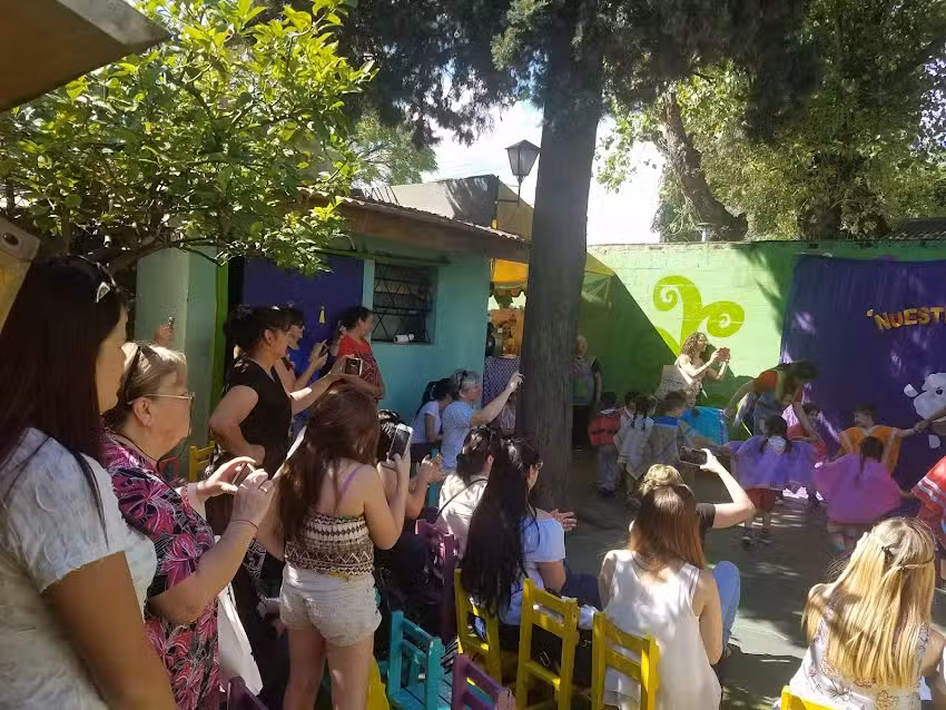 Jardin Los Mas Pininos