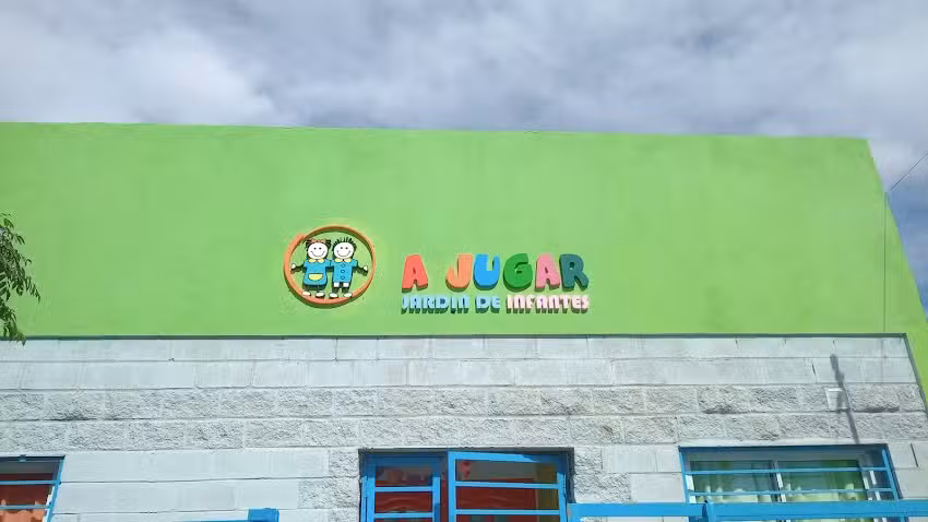 Jardin Maternal A Jugar