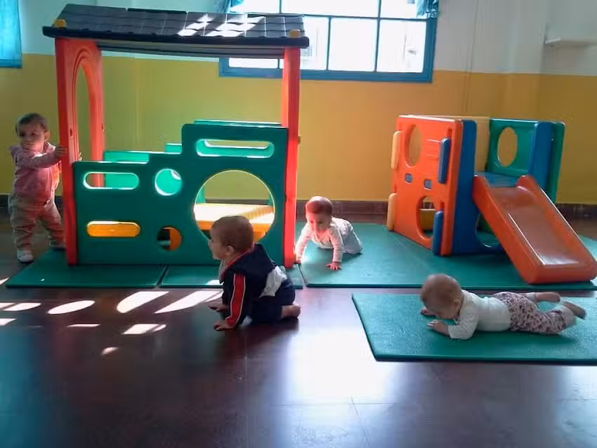 Jard&iacute;n Maternal Ensue&ntilde;os