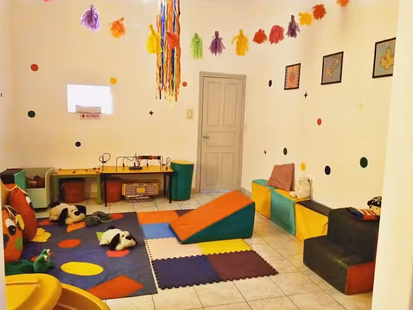 Jard&iacute;n Maternal Firu