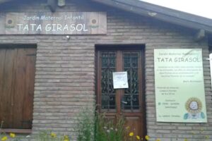Jardin Maternal Montessori Tata Girasol