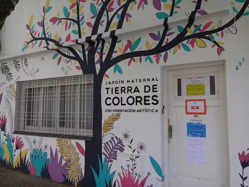 Jard&iacute;n Maternal Tierra de Colores