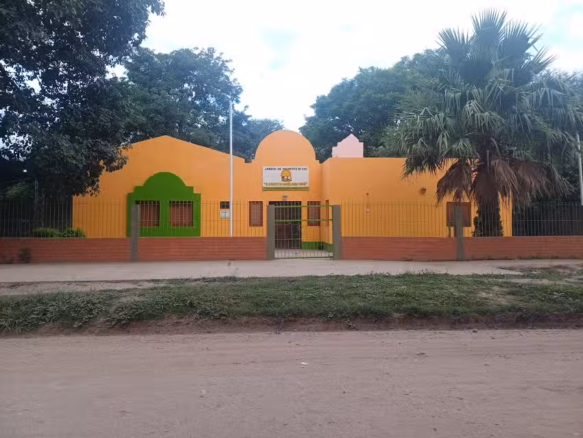 Jard&iacute;n N&deg;105 Maria Elena walsh