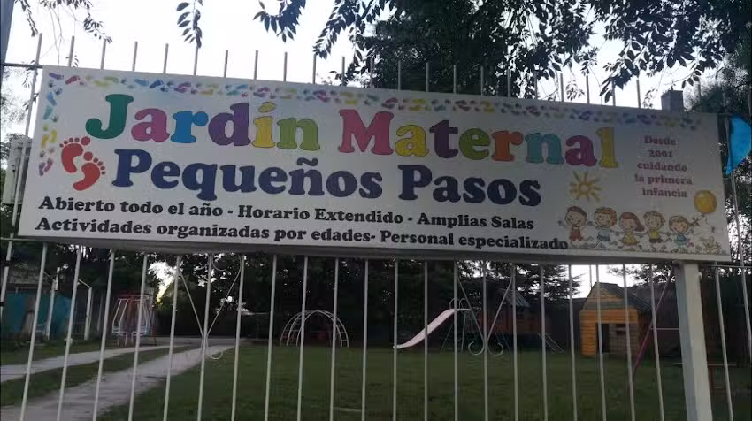 Jard&iacute;n Peque&ntilde;os Pasos