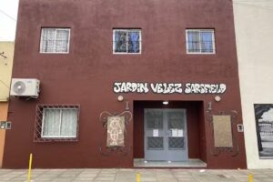 Jard&iacute;n V&eacute;lez S&aacute;rsfield