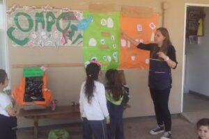 Kumelen Escuela San Carlos