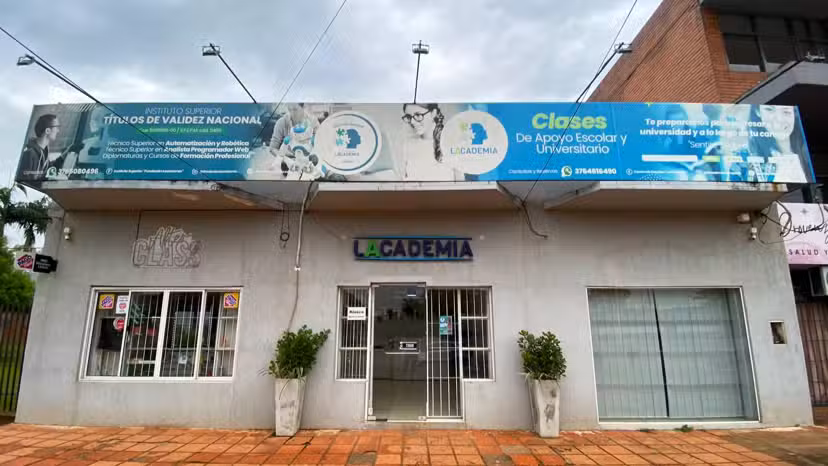 LACADEMIA Centro de Estudios (Campus)