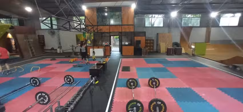 Lokales Centro deportivo