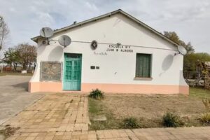 N.E.I.M. N&ordm;1 COLEGIO ESTATAL ESCUELA RURAL