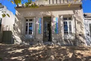 Peekaboo guarder&iacute;a