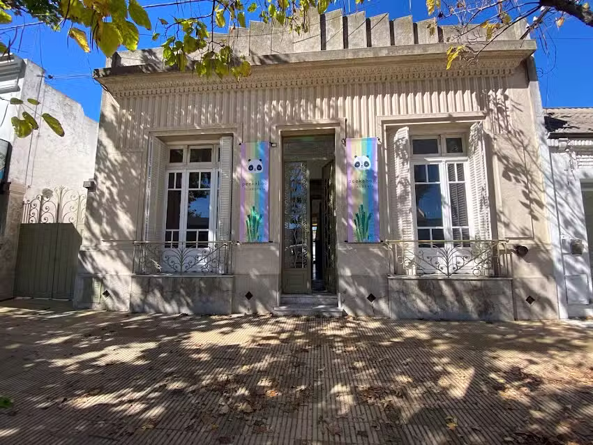 Peekaboo guarder&iacute;a