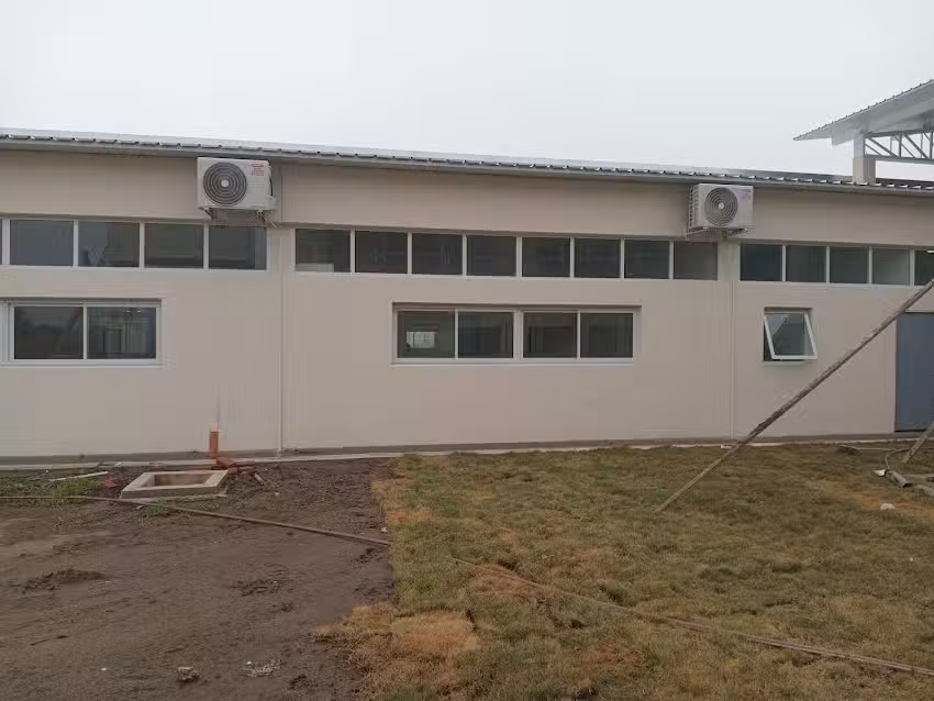 S.F.P. Escuela con formaci&oacute;n profesional en Automatizaci&oacute;n Industrial o Robotica