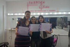 Sabrina Umbides Escuela de Make Up y Peinado