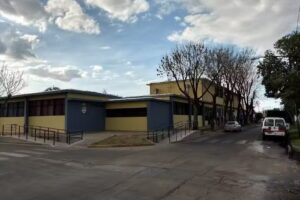 Secundaria 21 &ldquo;Bertolt Brecht&rdquo; bachiller con orientaci&oacute;n arte-teatro! Jornada simple