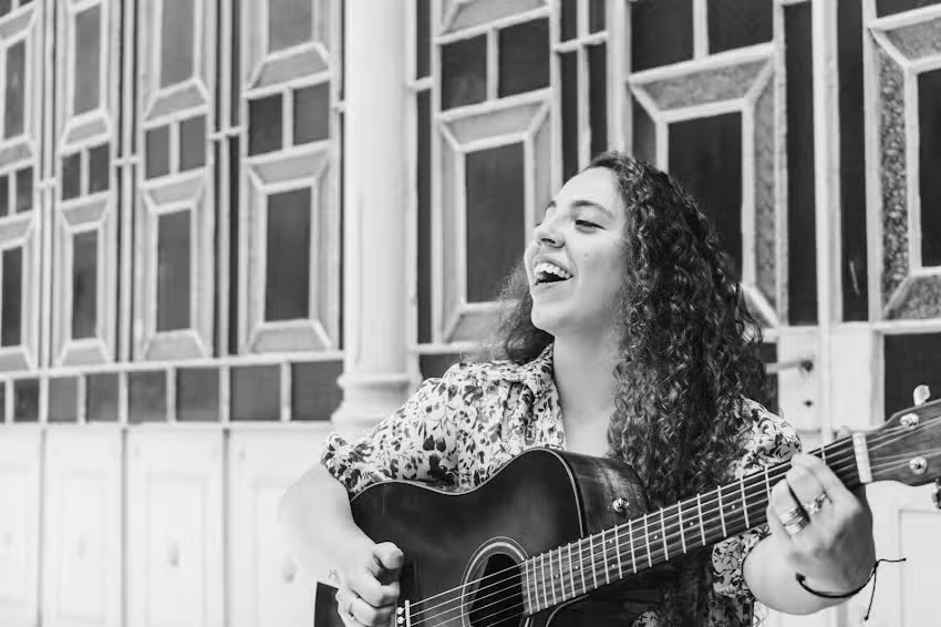 UMBRAL VOCAL. Clases de canto COTI CHAVEZ