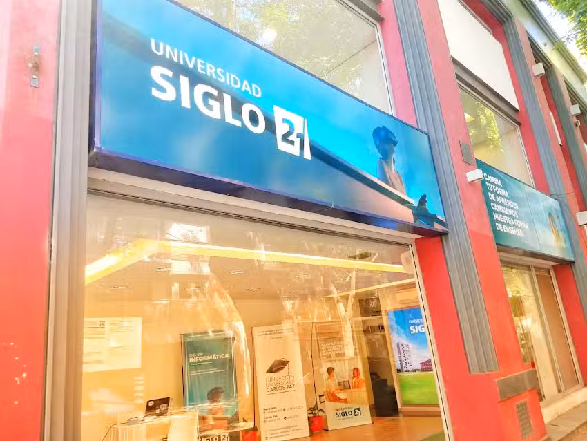 Universidad Siglo 21 &ndash; CAU SAN ISIDRO